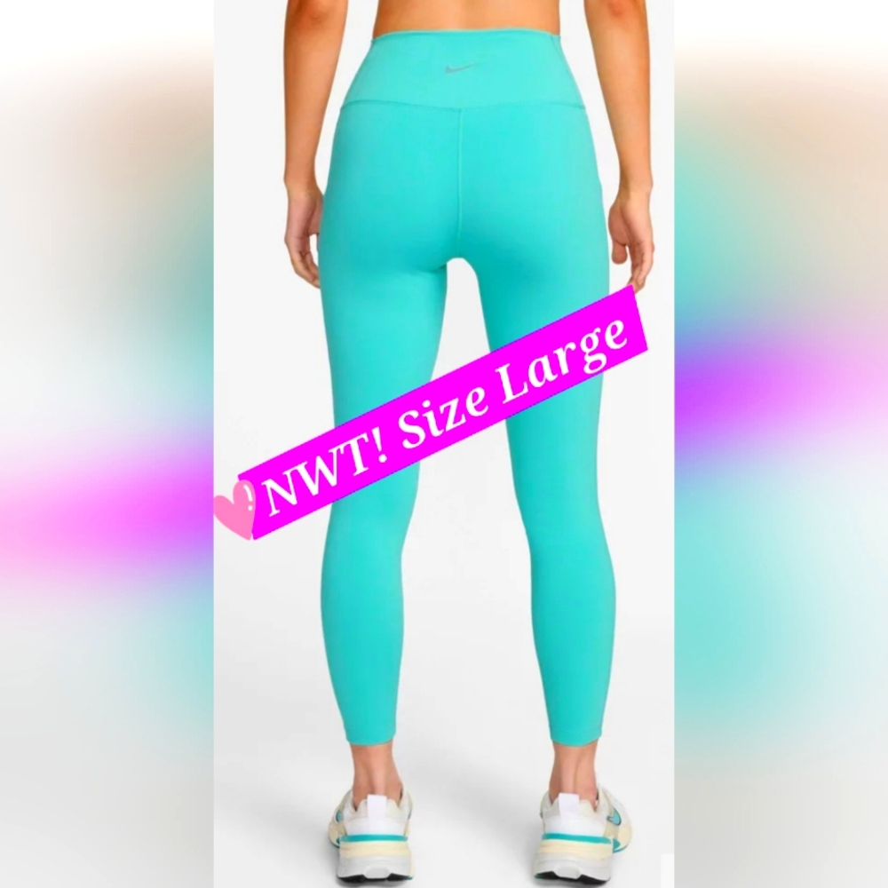 Nike One High Waisted 7/8 leggings with Pockets NWT